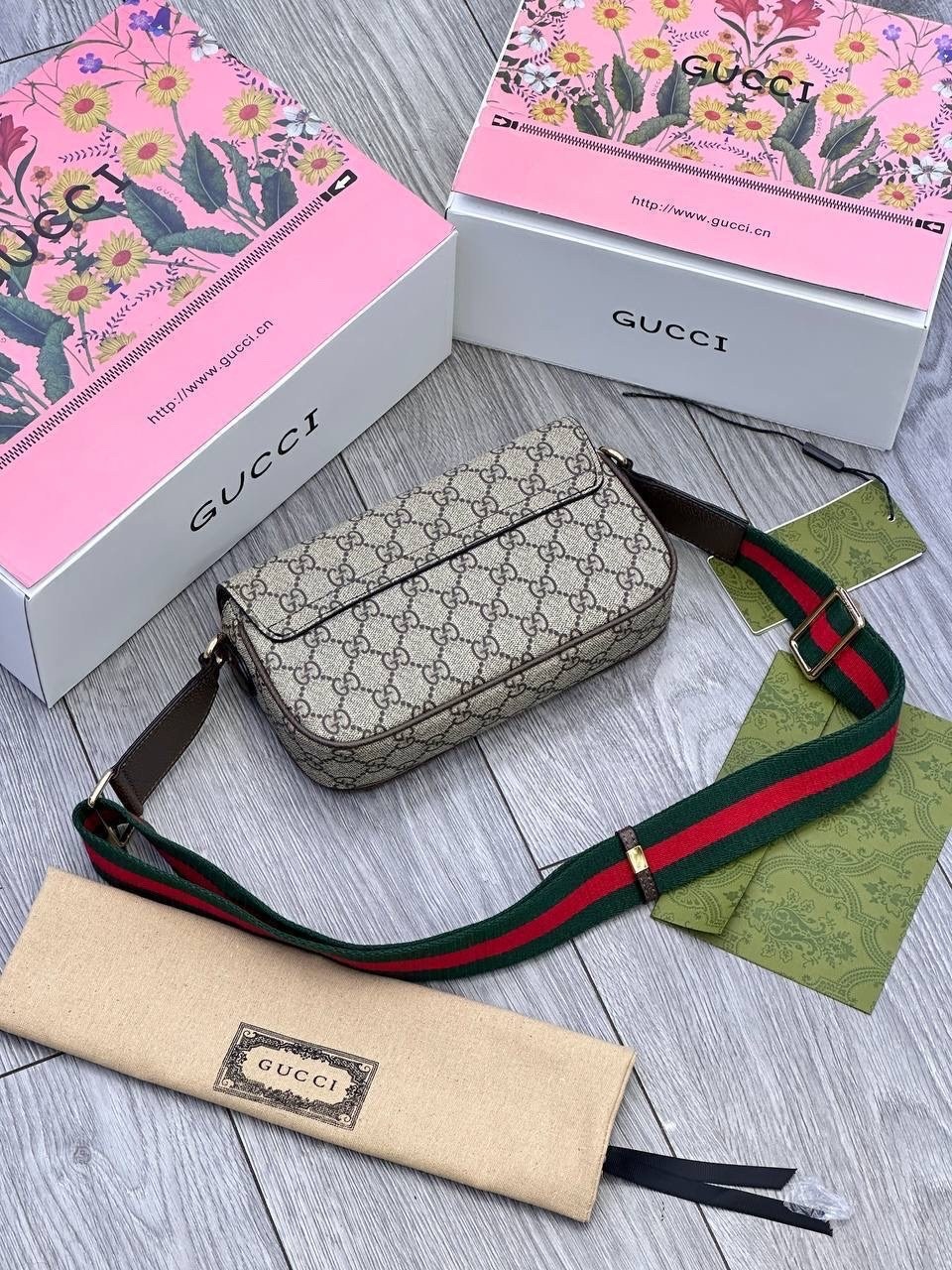 сумка gucci,сумка через плечо gucci,сумка гуччи,женская сумка gucci,сумки гуччи женские
