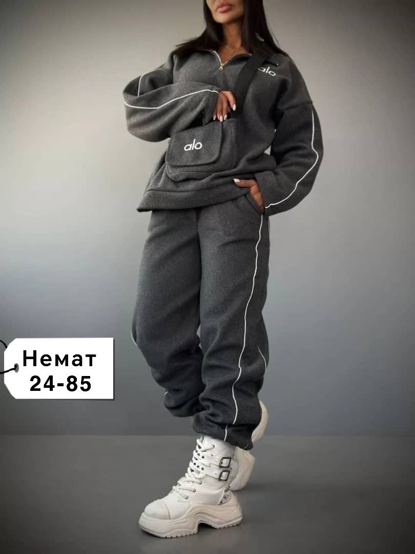 спортивный женский костюм,женский костюм на флисе,спортивный теплый костюм,спортивные костюмы женские на флисе,спортивные костюмы на флисе