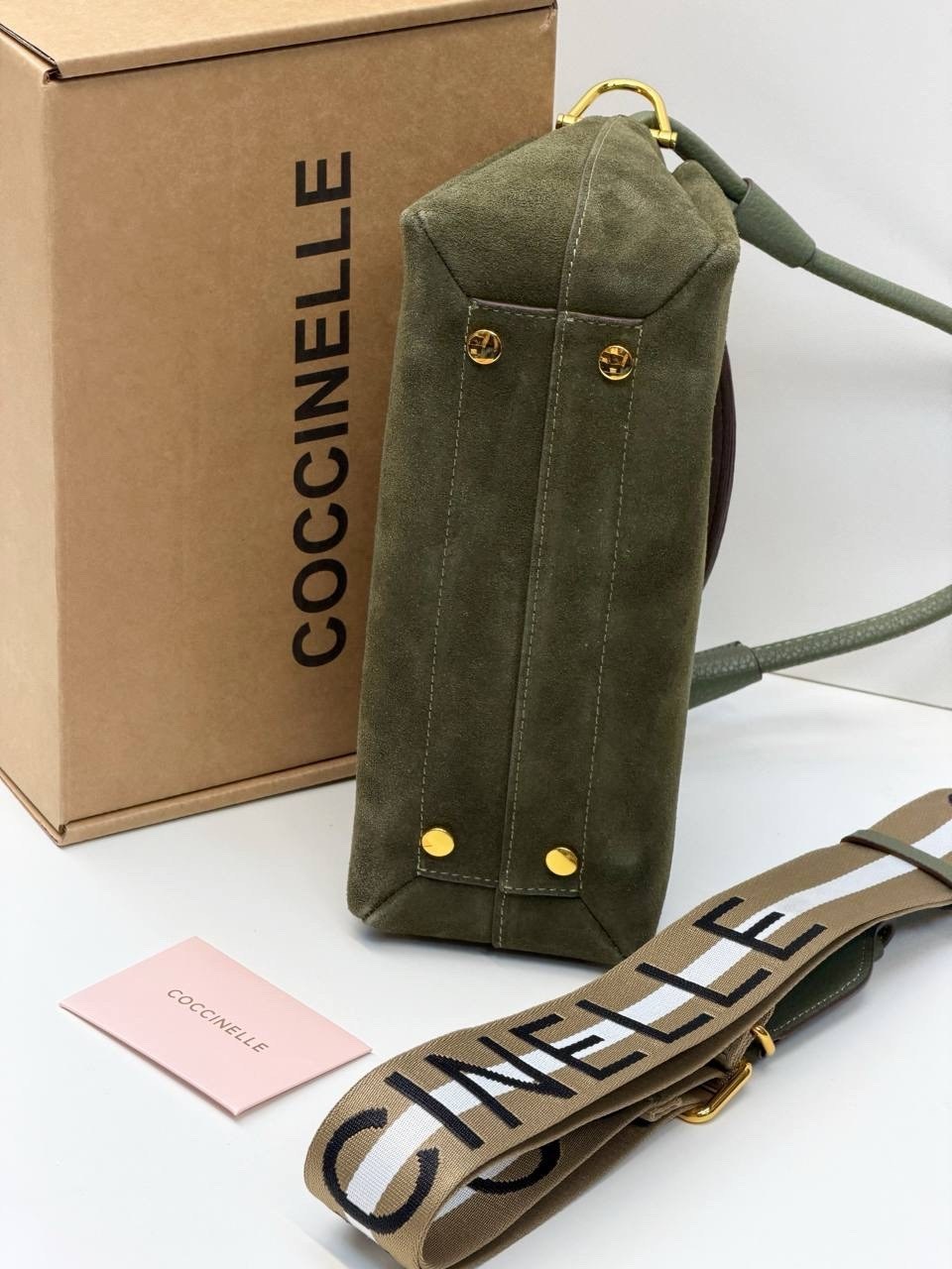 сумка coccinelle,сумка женская coccinelle натуральная замша,сумка coccinelle из натуральной замши,женская замшевая сумка,сумка coccinelli натуральная замша 25 × 16 × 6 см