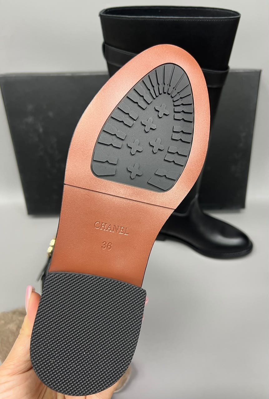 женские черные кожаные сапоги hermes jumping,высокие сапоги эрмес,сапоги chanel,сапоги hermes,сапоги