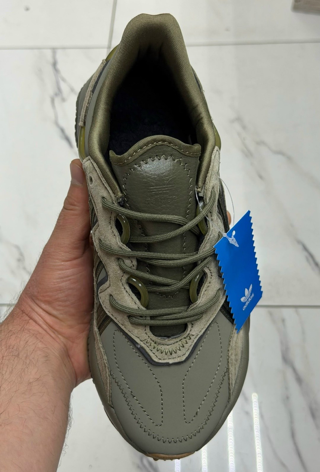 кроссовки adidas ozweego,кроссовки adidas ozweego мужские зеленые,кроссовки adidas ozweego зеленые зимние,кроссовки мужские adidas ozweego,кроссовки adidas