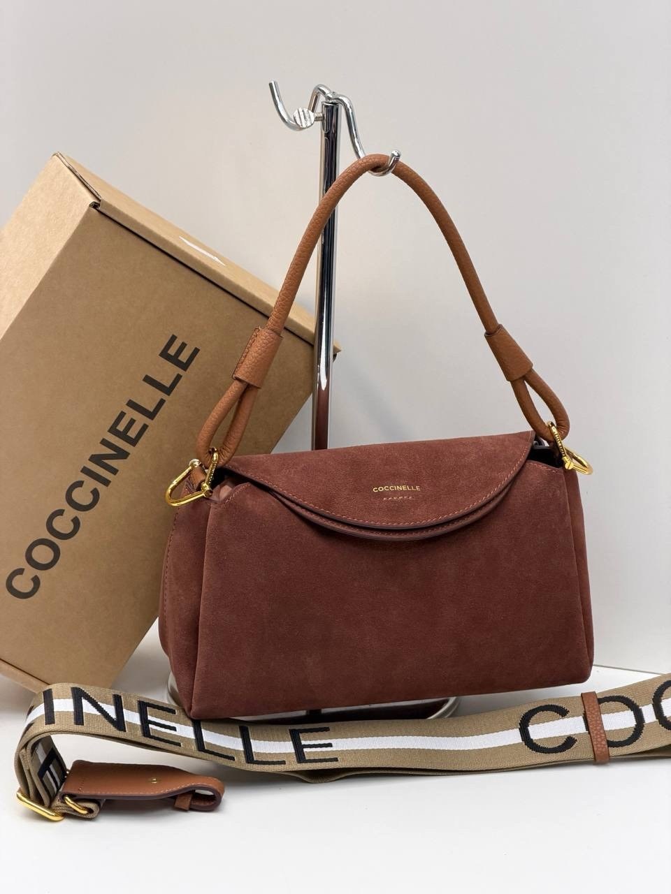 сумка женская coccinelle,замшевая сумка,замшевая сумочка liya из матовой кожи coccinelle, зеленый,сумка coccinelle,сумка