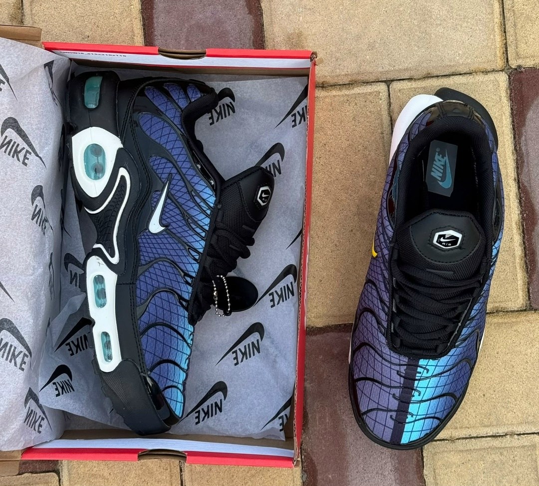 nike air max tn plus,кроссовки nike air max plus tn,nike air max plus og hyper blue 2026,кроссовки nike air max plus,мужские кроссовки nike air max tn plus