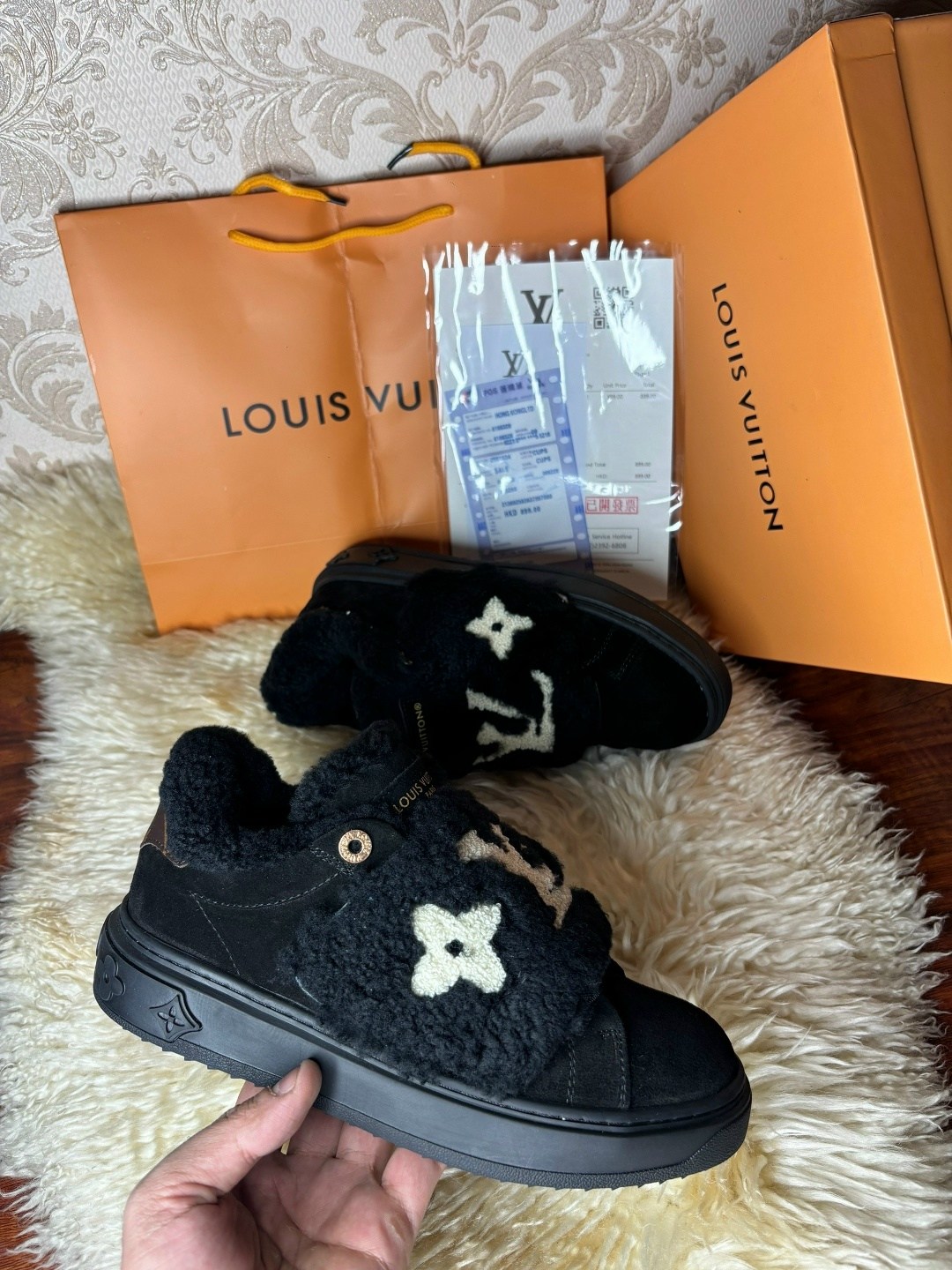 кроссовки женские louis vuitton,кроссовки louis vuitton,louis vuitton зимние кроссовки,,кеды луи виттон женские