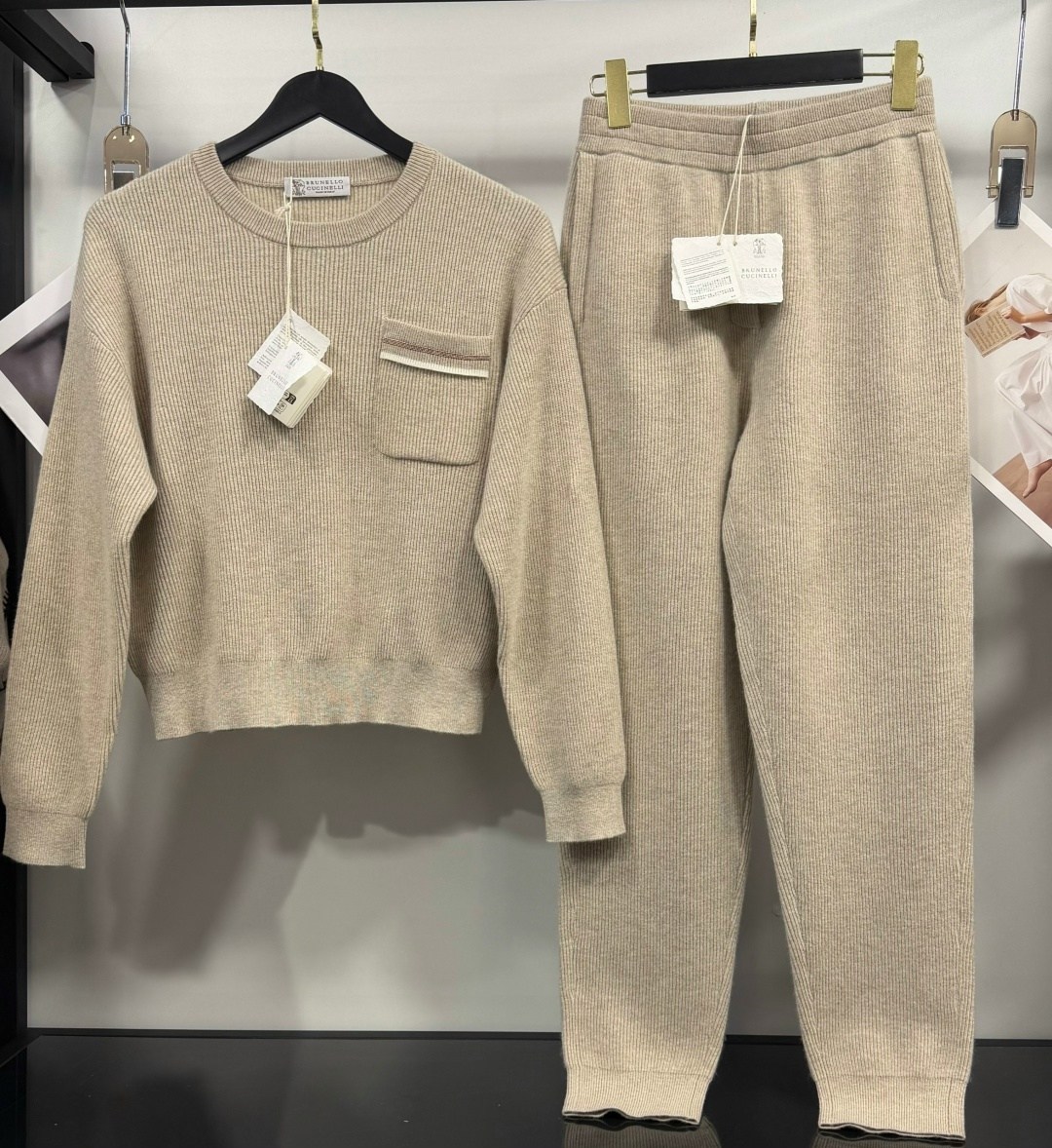 костюм brunello cucinelli,кашемировый костюм,спортивный костюм brunello cucinelli,трикотажный костюм,костюм с брюками