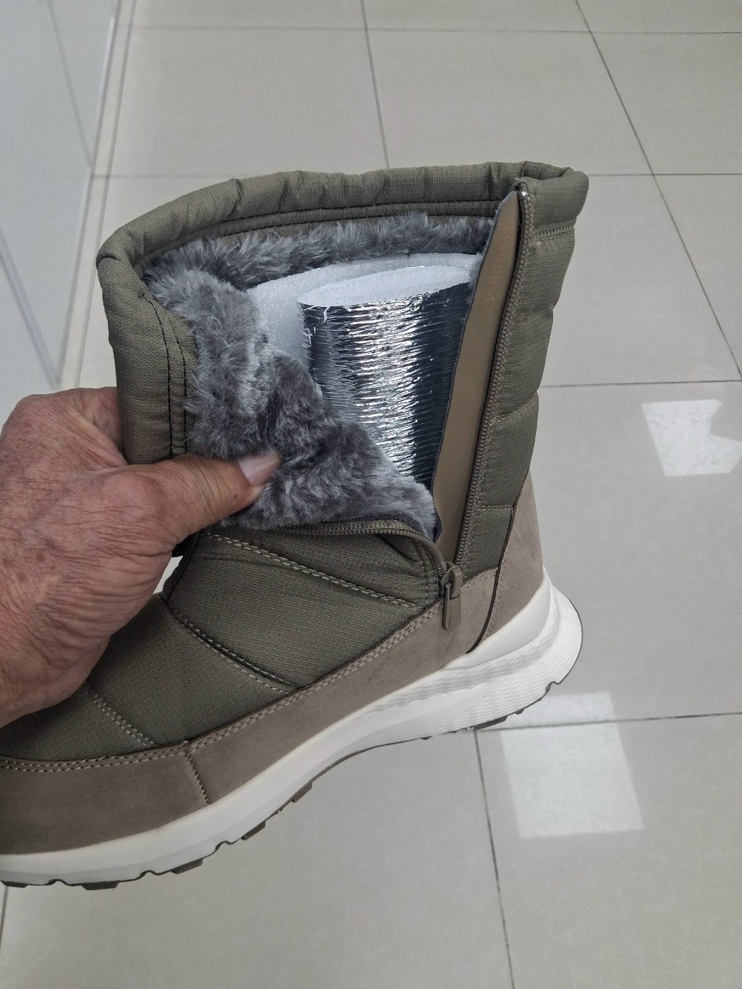 дутики высокие сапоги на меху женские adidas,дутики зимние на меху adidas terrex,сапоги мужские зимние дутики адидас,дутики adidas,зимние сапоги адидас