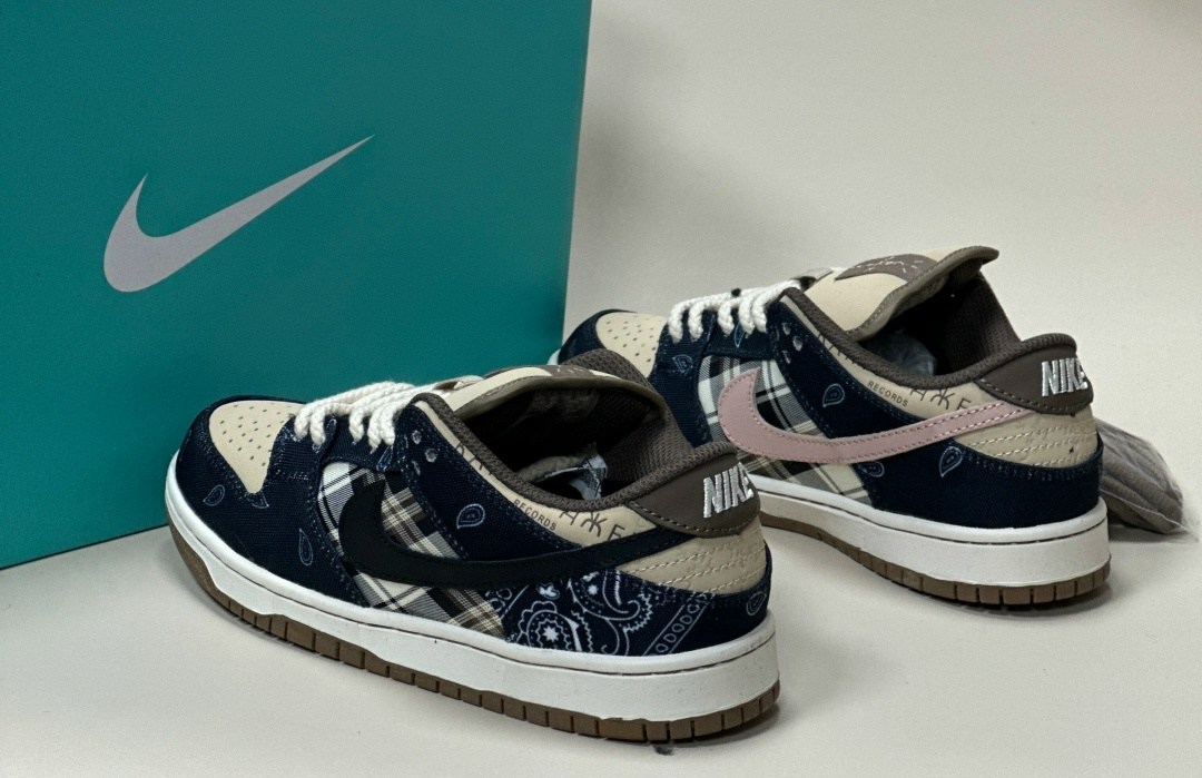 nike sb dunk low travis scott,nike sb dunk low x travis scott,кроссовки nike sb dunk low travis scott,кроссовки nike sb dunk low x travis scott,nike sb dunk travis scott