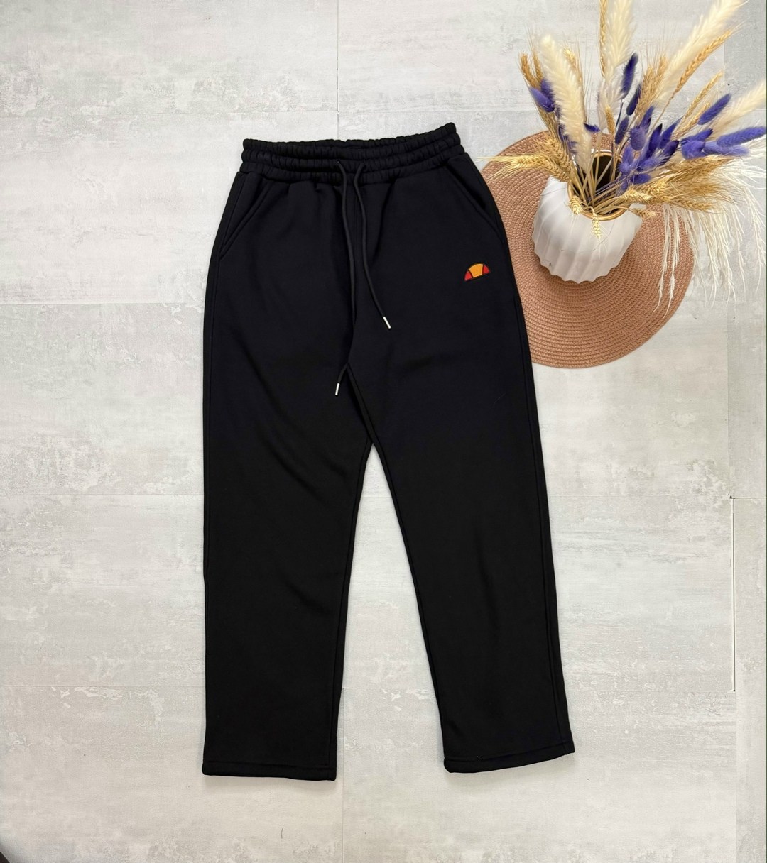 ellesse брюки спортивные,спортивные штаны ellesse мужские,спортивные штаны ellesse,бренд ellesse штаны мужские спортивные,спортивные брюки мужские ellesse incaz jog pant черные