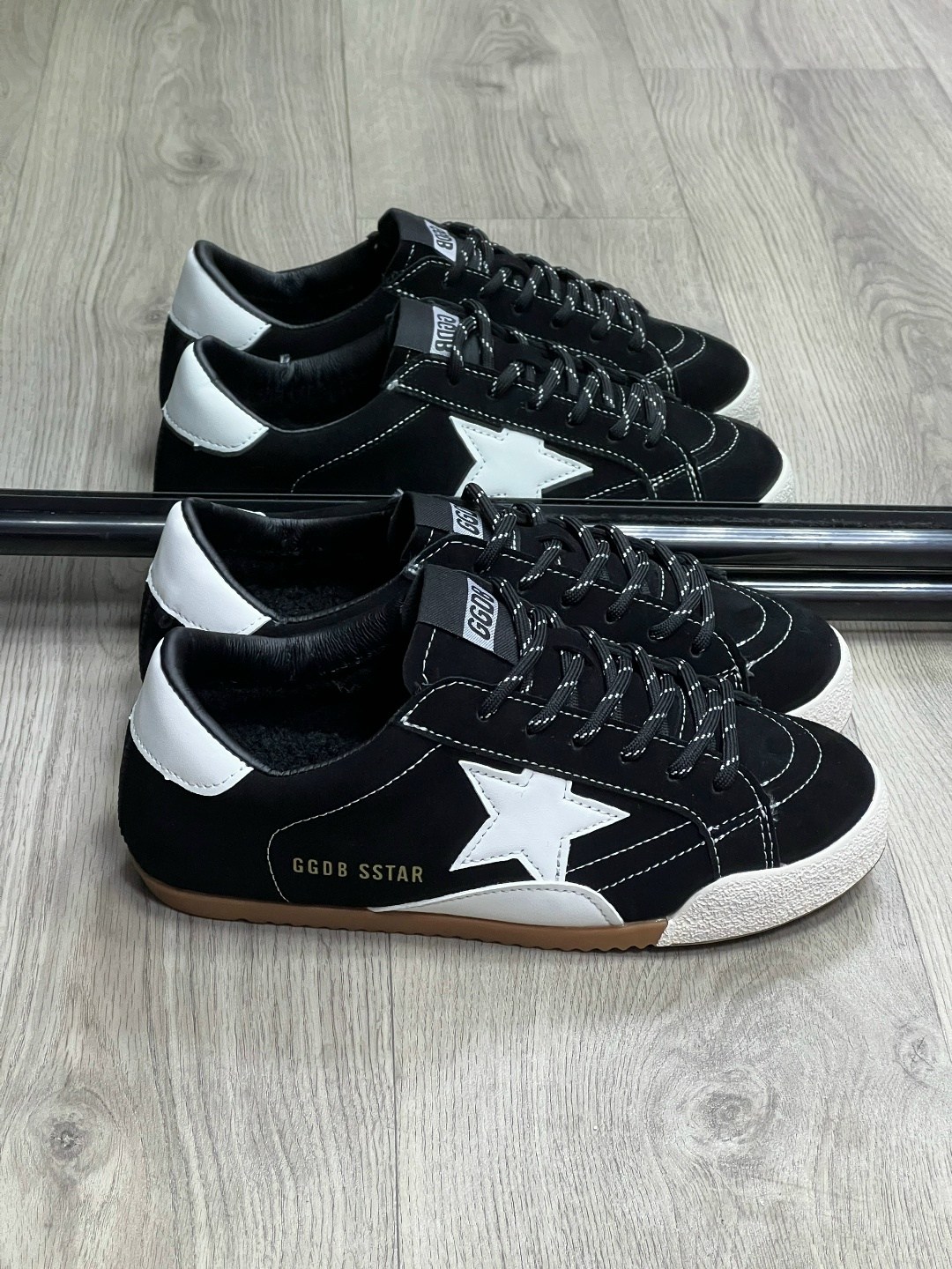 ,кроссовки golden goose,кеды golden goose,кеды golden goose женские,кроссовки со звездами