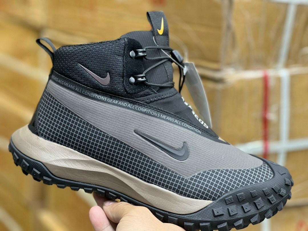 кроссовки зимние nike,ботинки nike acg gore-tex зимние,ботинки nike acg goretex зимние,зимние кроссовки nike acg terra antarktic,зимние кроссовки высокие nike acg с мехом