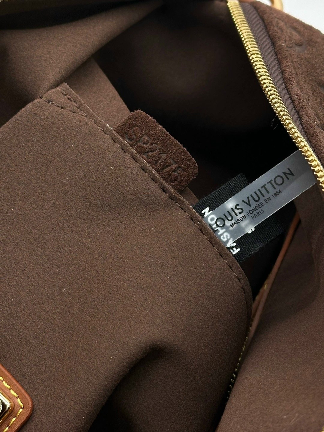 сумкa louis vuitton,сумки луи виттон,женская сумка louis vuitton,луи виттон сумка женская,louis vuitton monogram