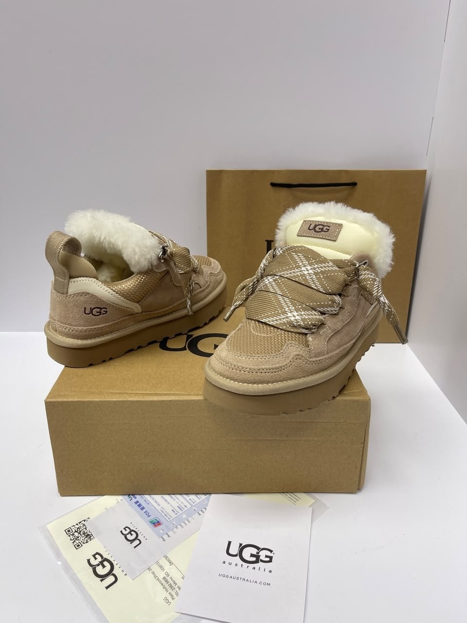 ,ugg кроссовки,кроссовки угги,угги кроссовки зимние,теплые кроссовки