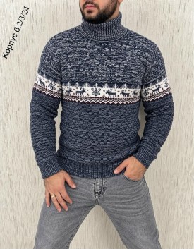 Свитер