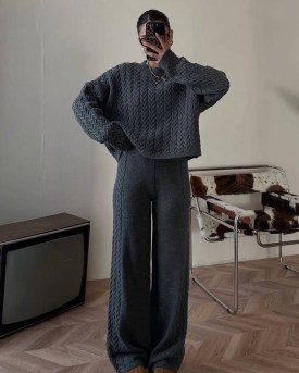 Костюм
