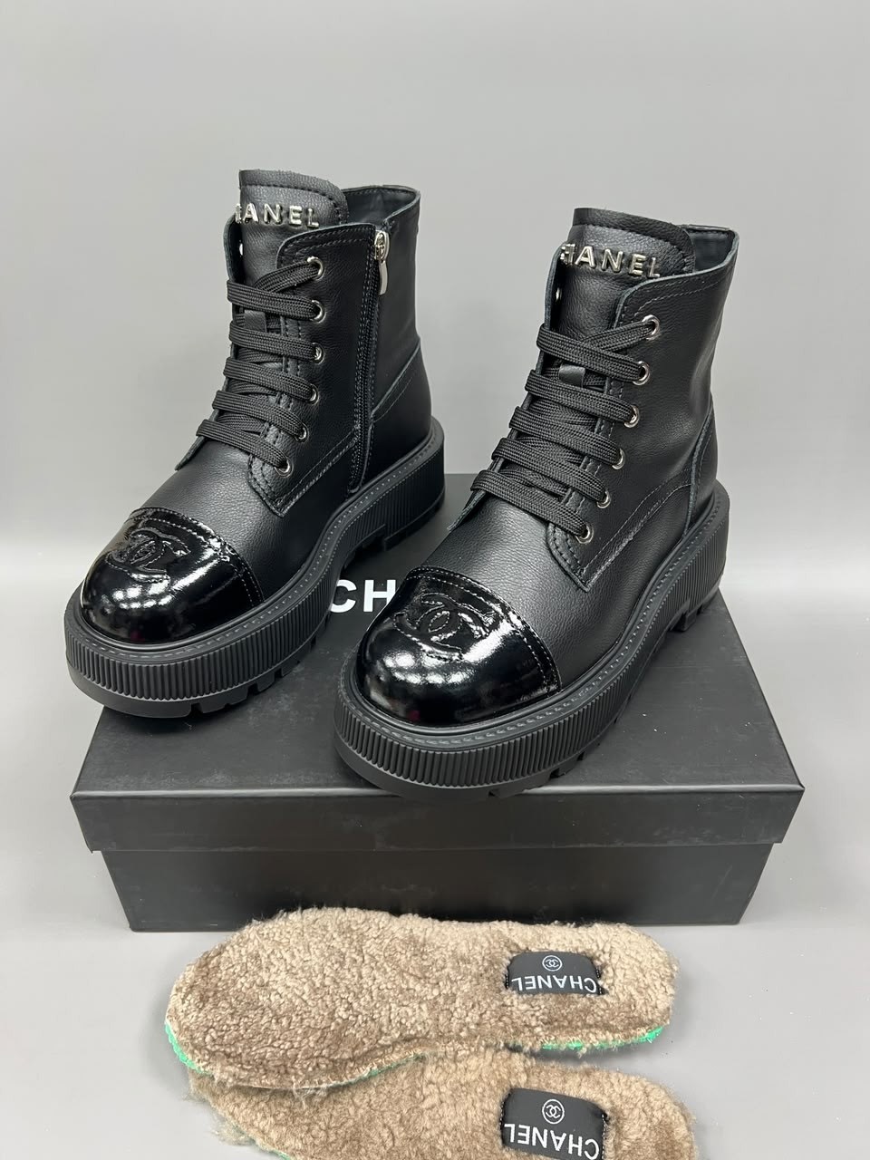 ботинки chanel,ботинки женские chanel,ботинки женские шанель,chanel boots,