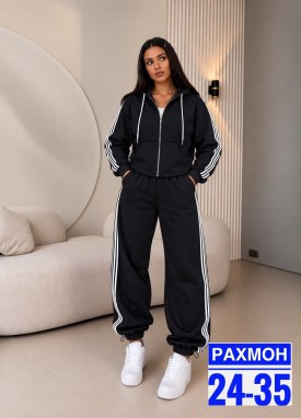 Костюм
