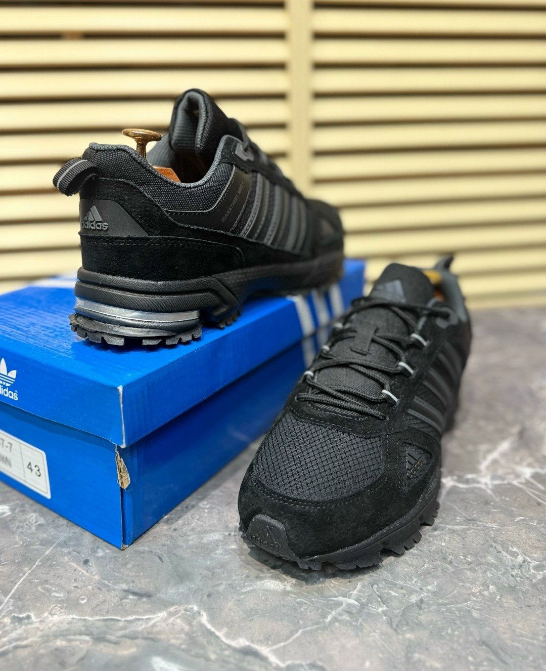 мужские кроссовки adidas,кроссовки adidas,кроссовки мужские,кроссовки adidas marathon,кроссовки адидас