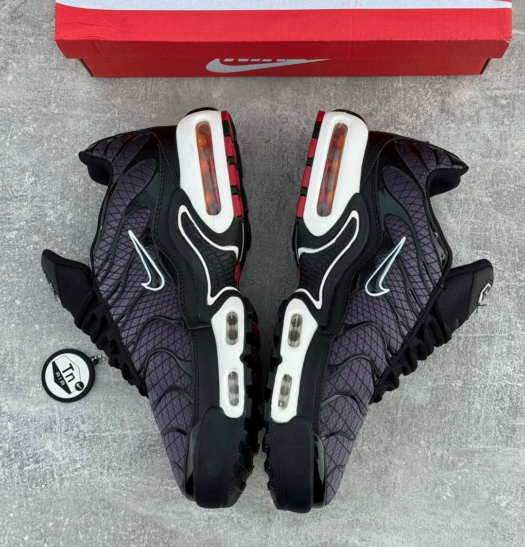 кроссовки nike air max plus tn,nike air max plus tn,кроссовки,nike air max plus,кроссовки nike air max plus