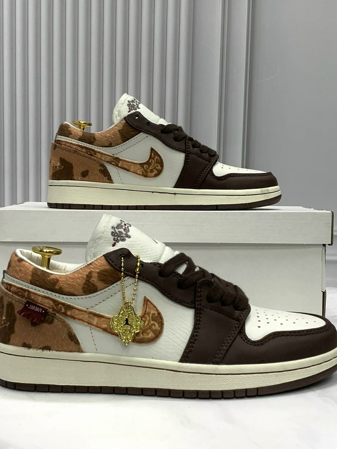 кроссовки nike air jordan 1 low,кроссовки,кроссовки nike air jordan 1 low voodoo,nike air jordan 1 low,кроссовки мужские