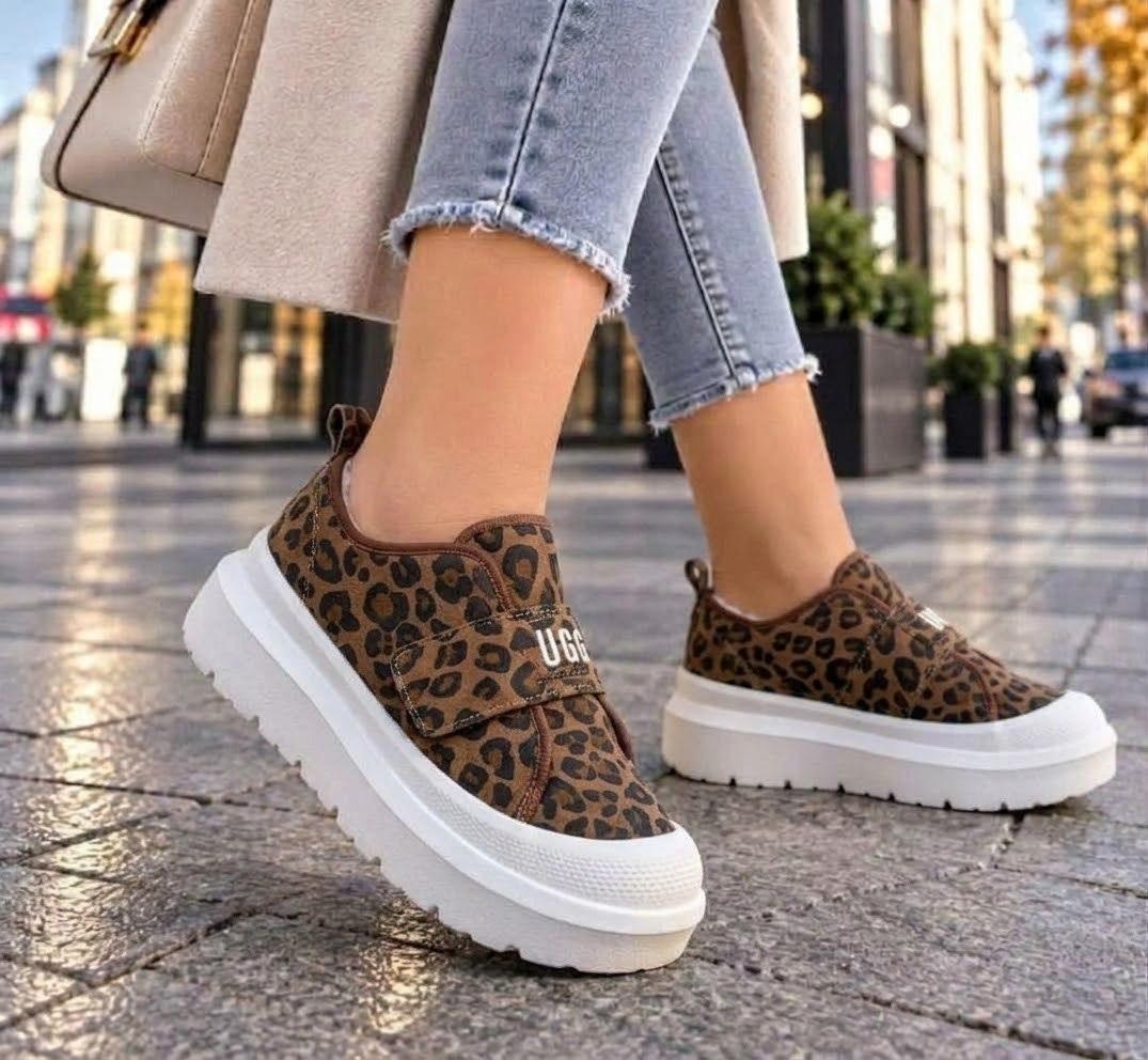 ,женские угги,брендовые кеды ugg на толстой подошве с мехом, женская,зимние кеды ugg из натуральной замши на липучке