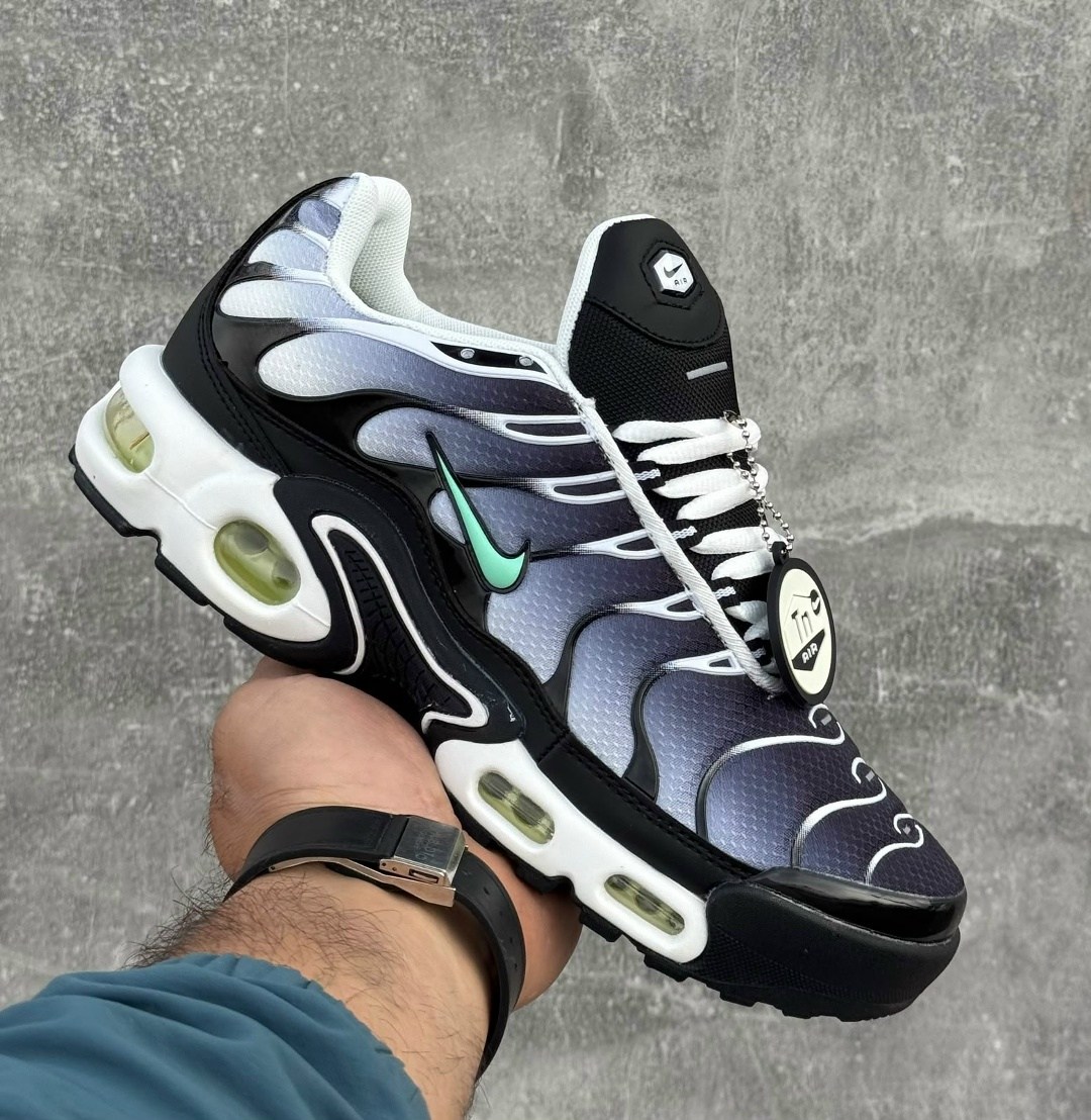 кроссовки nike air max tn plus,nike air max tn plus,кроссовки nike air max plus tn multicolored,кроссовки air max plus tn,nike air max plus