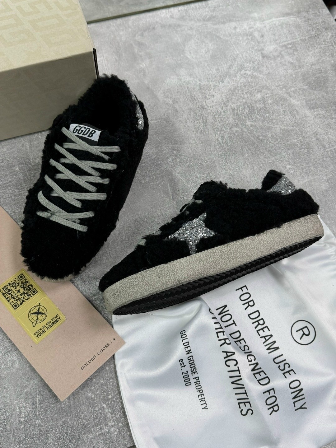 ,кеды с мехом,кеды ggdb,кроссовки golden goose,кеды меховые