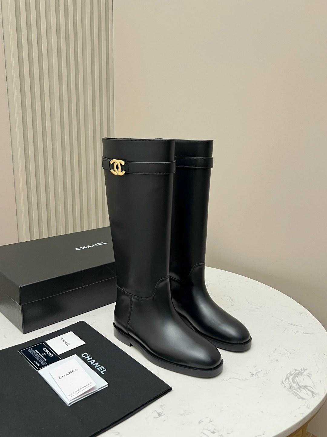 женские сапоги,сапоги celine,сапоги,сапоги chanel,сапоги живанши
