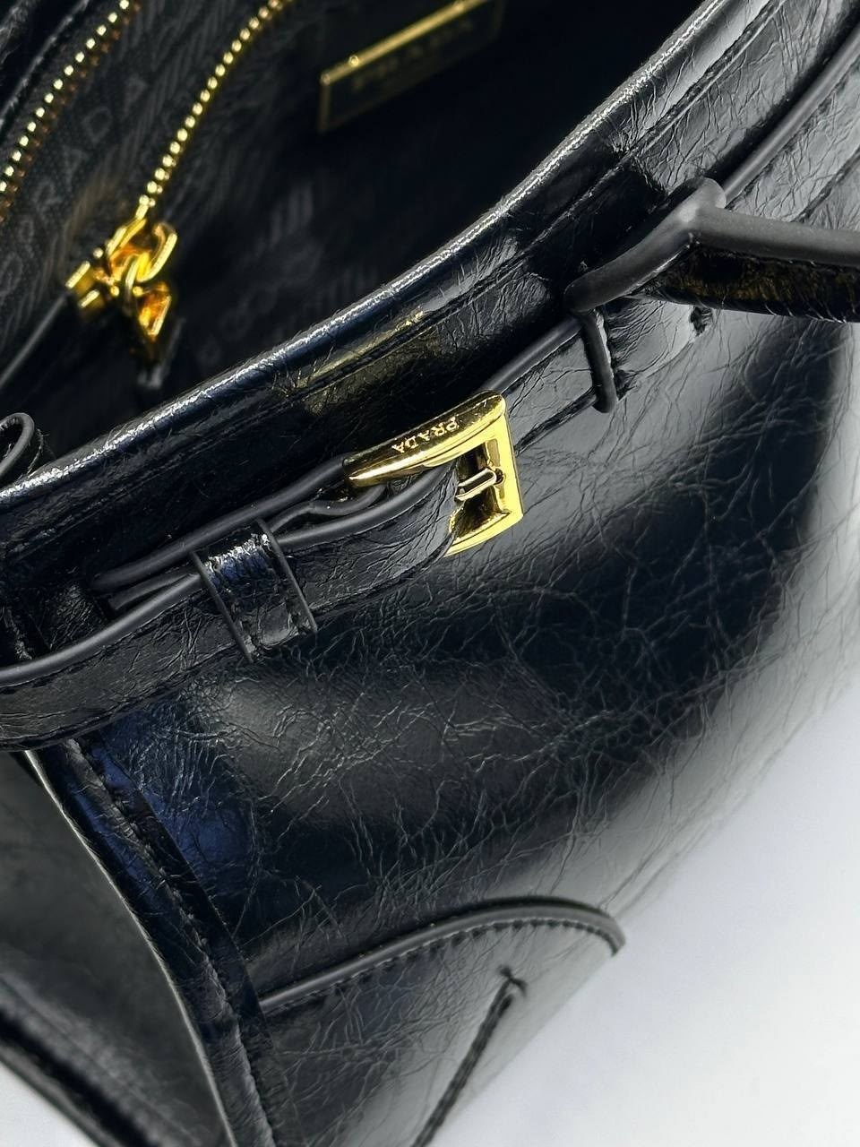женская сумка prada,prada сумка,сумка женская,сумка prada натуральная кожа 32-16,сумка