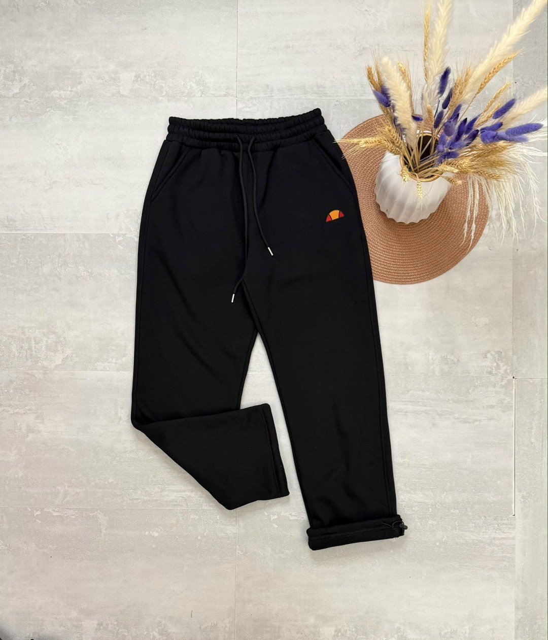 ellesse брюки спортивные,спортивные штаны ellesse мужские,спортивные штаны ellesse,бренд ellesse штаны мужские спортивные,спортивные брюки мужские ellesse incaz jog pant черные