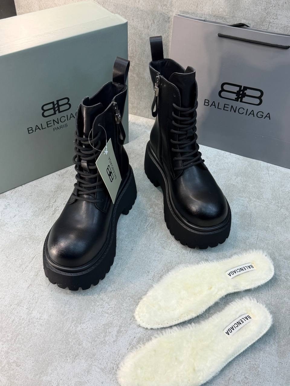 ботинки balenciaga,balenciaga женские кожаные ботинки balenciaga чёрного цвета,ботинки balenciaga на шнуровке черные,balenciaga женские кожаные ботинки чёрного цвета,ботинки баленсиага