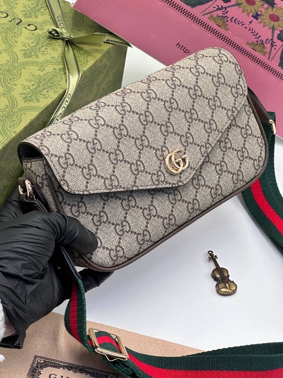 сумка через плечо gucci,сумка gucci ophidia mini,сумка гуччи женская оригинал,сумка gucci,сумка gucci женская