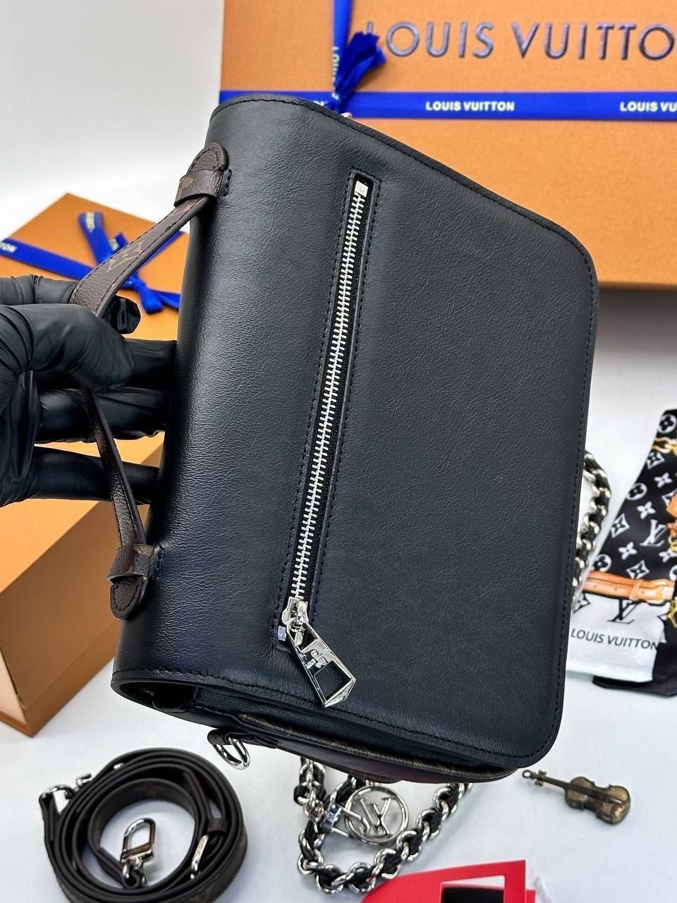 сумка женская louis vuitton,сумки кросс боди женские,сумкa louis vuitton,женская сумка louis vuitton lockme a125261 22/16 см чёрная,сумка женские