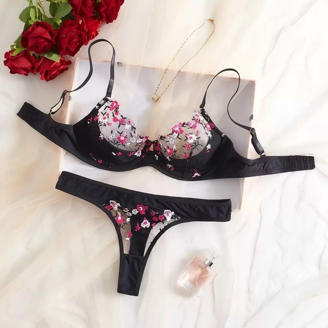 бюстгальтер,женские белье,кружевной бюстгальтер,lace lingerie,бразильянки нижнее белье