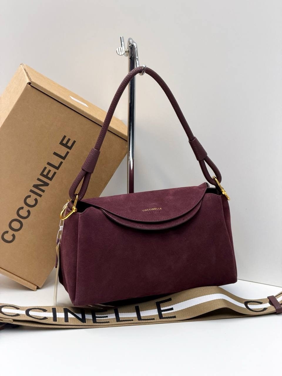 сумка женская coccinelle,замшевая сумка,замшевая сумочка liya из матовой кожи coccinelle, зеленый,сумка coccinelle,сумка
