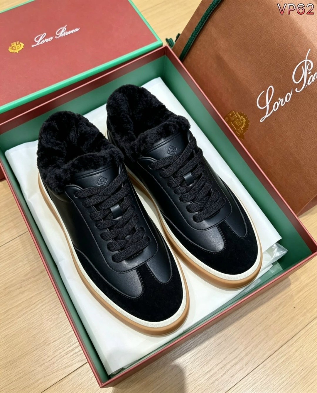 ,кеды loro piana,кроссовки loro piana,бордовые кроссовки,женская