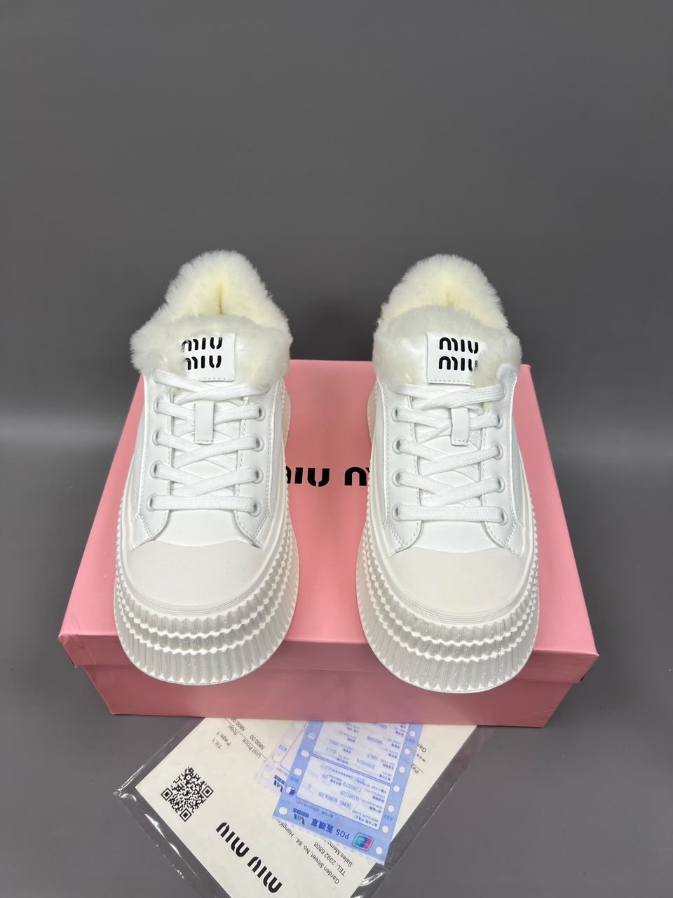 ,высокие тёплые женские кеды miu miu,кроссовки miu miu женские,кеды с мехом,женские кроссовки с мехом