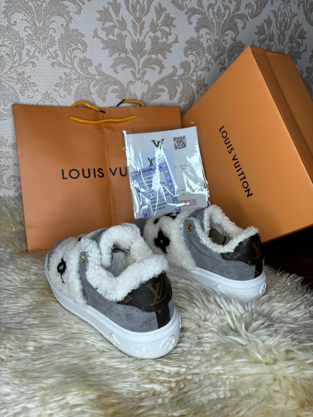 кроссовки женские louis vuitton,кроссовки louis vuitton,louis vuitton зимние кроссовки,,кеды луи виттон женские