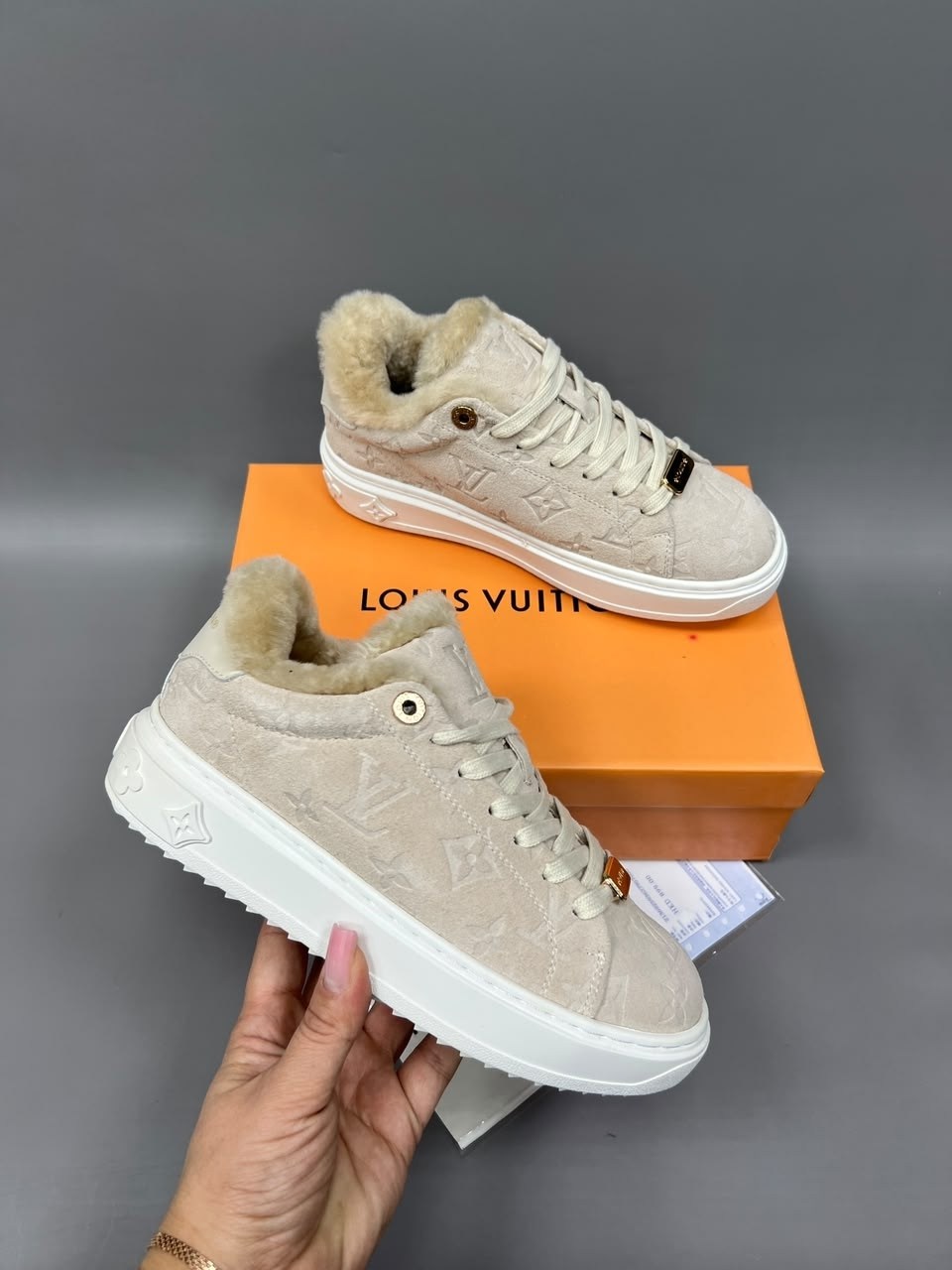 луи виттон кроссовки женские зимние,кроссовки женские louis vuitton,louis vuitton зимние кроссовки,кеды луи виттон,кеды женские зимние louis vuitton lv 36-41