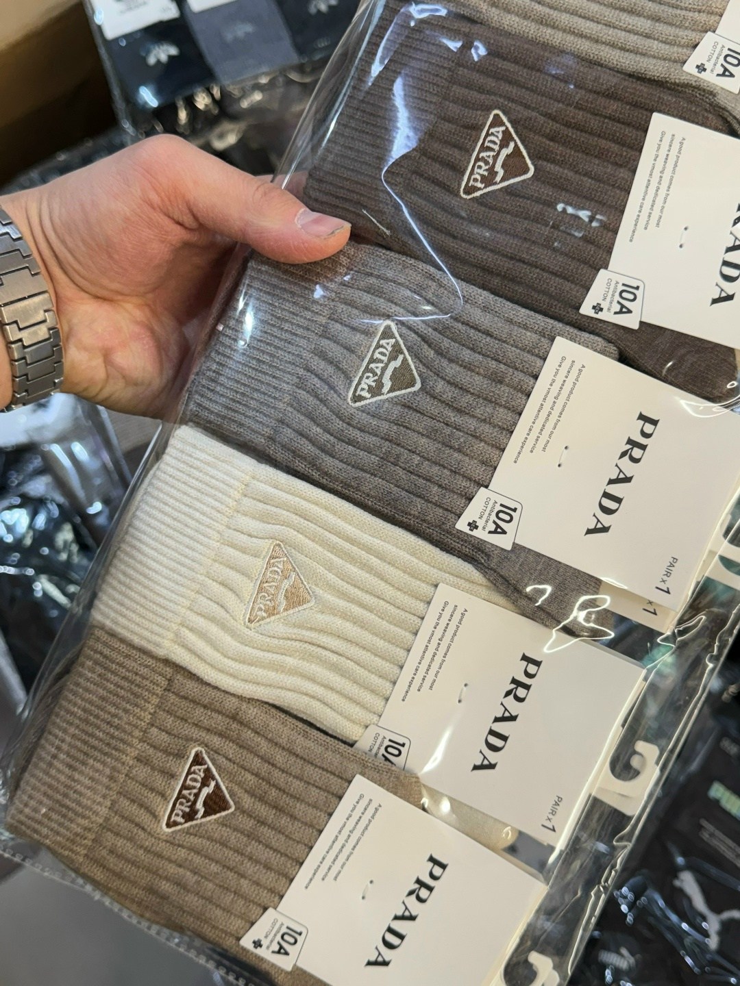 носки мужские средние,мужской носки,брендовые носки,носки прада женские,носки мужские высокие