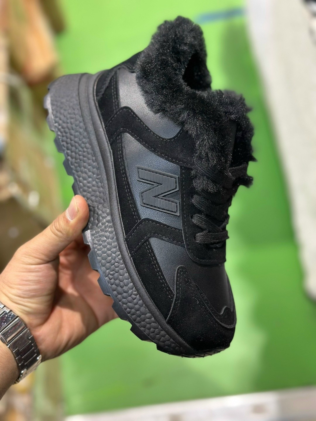 кроссовки зимние new balance 574,зимние кроссовки new balance,кроссовки new balance 574 с мехом черные,кроссовки new balance 574,зимние кроссовки new balance 574 с мехом