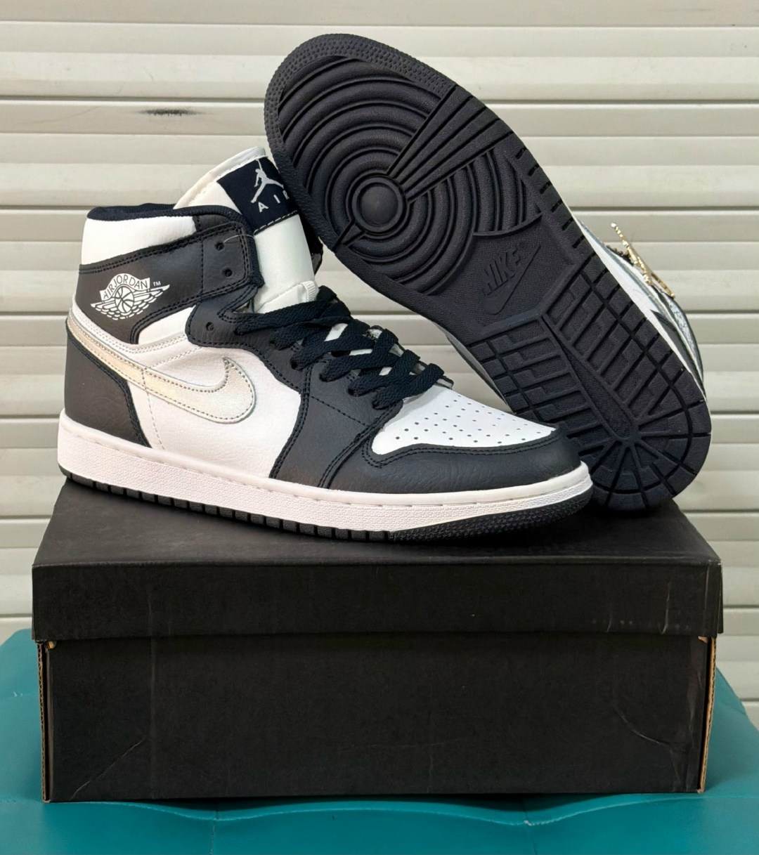мужские кроссовки nike air jordan 1 retro high,кроссовки nike air jordan 1 retro high,кроссовки женские nike air jordan 1,кроссовки nike air jordan 1,кроссовки мужские nike air jordan 1