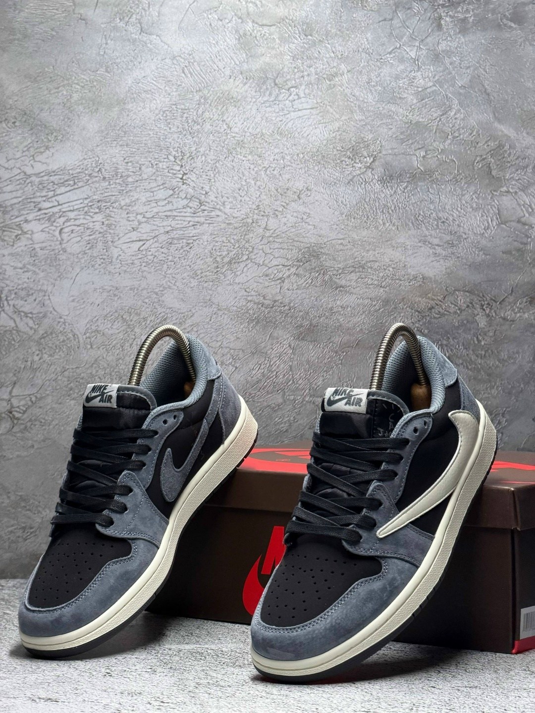 nike air jordan 1 low x travis scott,кроссовки nike travis scott air jordan 1 low,кроссовки nike air jordan 1 low x travis scott,nike air jordan 1 low travis scott olive,air jordan 1 low travis scott