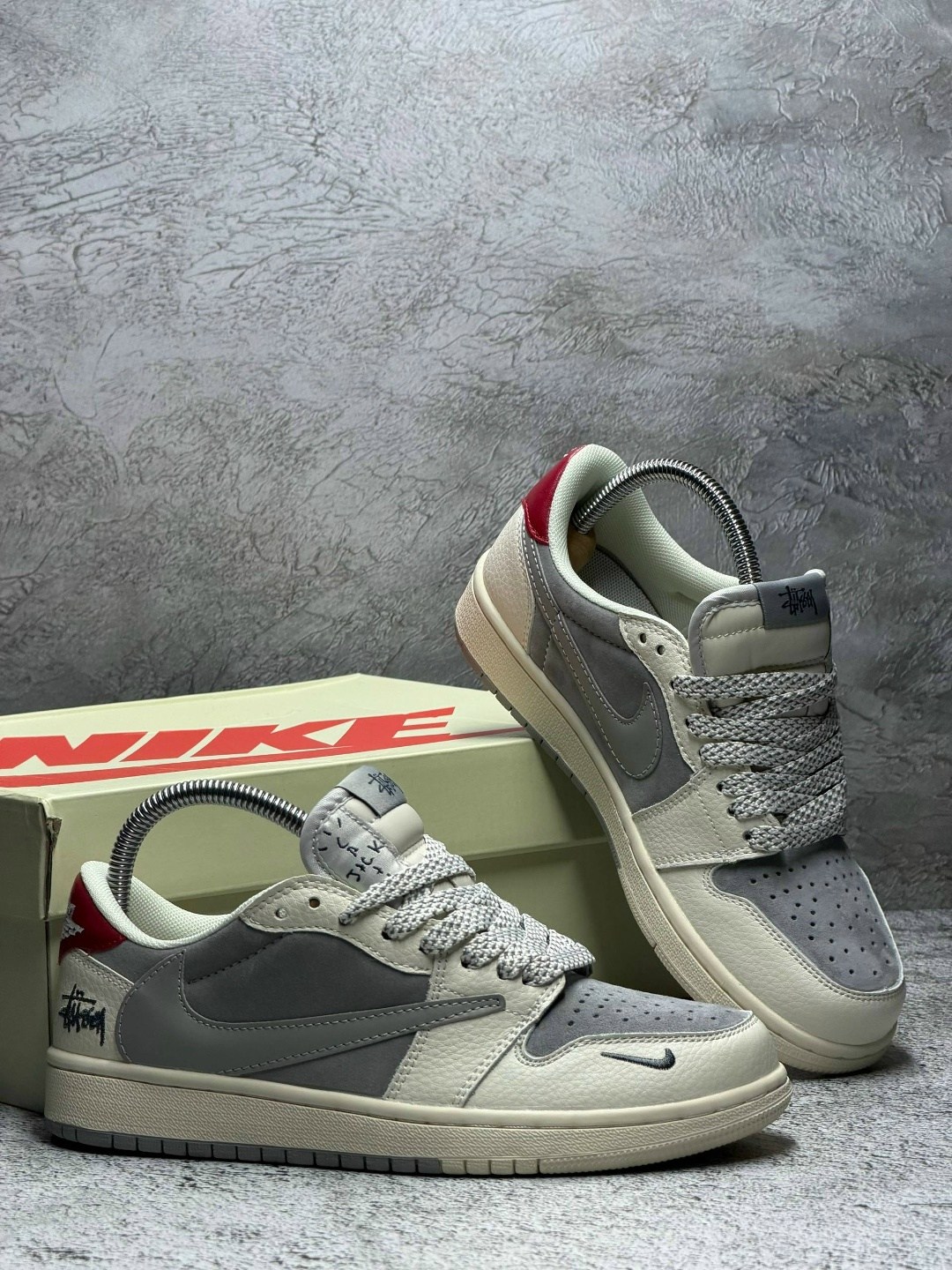 nike air jordan 1 low travis scott,кроссовки nike air jordan 1 low x travis scott,nike air jordan 1 low travis scott reverse mocha,air jordan 1 low travis scott,кроссовки travis scott x air jordan 1 l