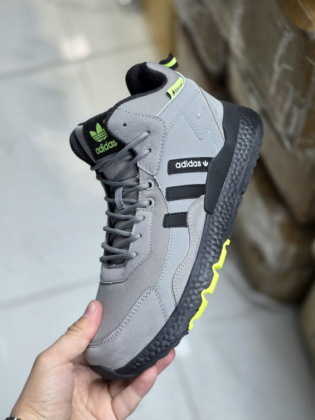зимние кроссовки adidas niteball hi,зимние кроссовки adidas,кроссовки adidas nite jogger,кроссовки мужские adidas,кроссовки adidas