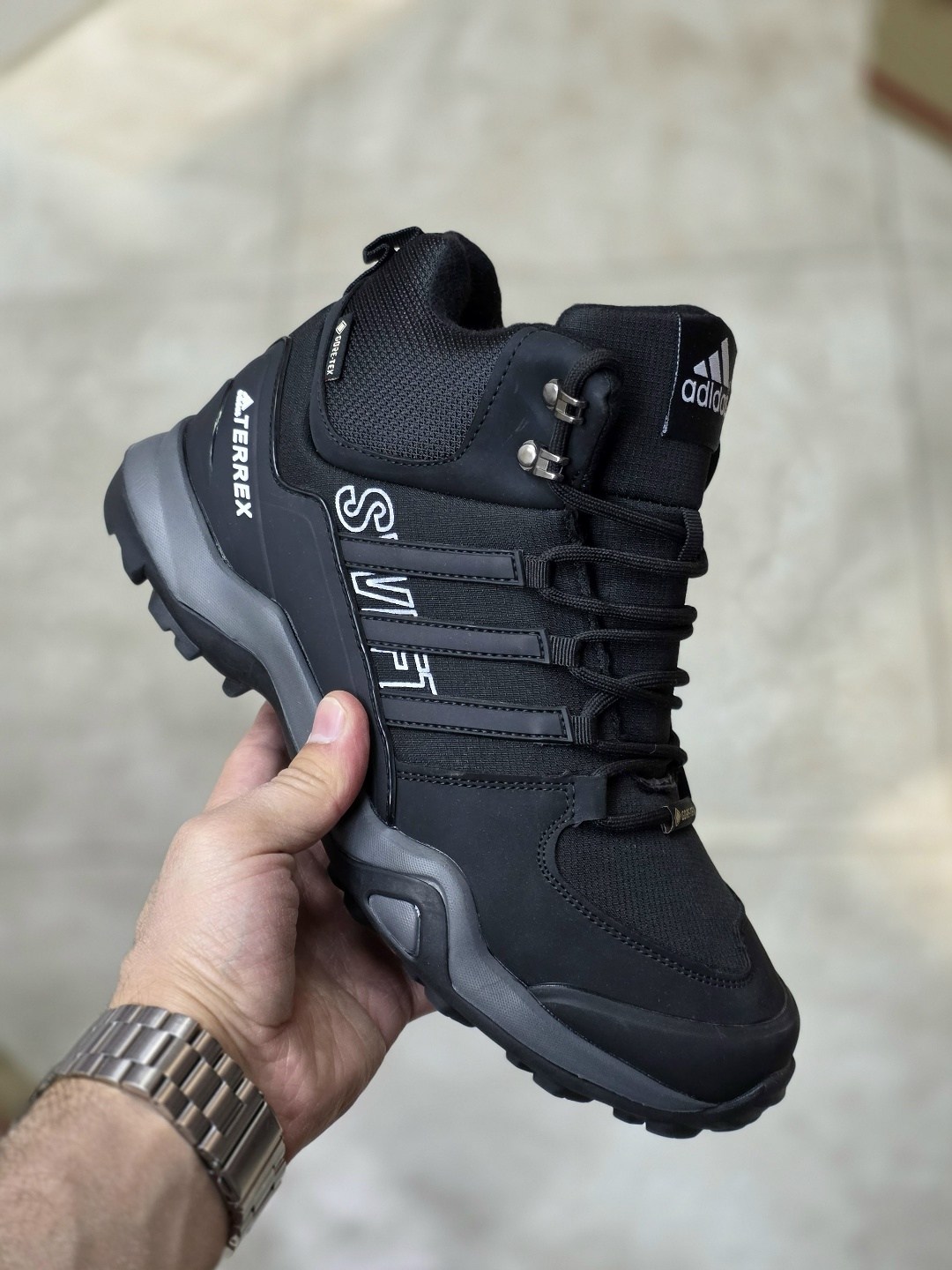 зимние кроссовки adidas terrex,кроссовки adidas terrex,кроссовки мужские adidas terrex зимние,кроссовки зимние adidas,зимние ботинки adidas climaproof высокие