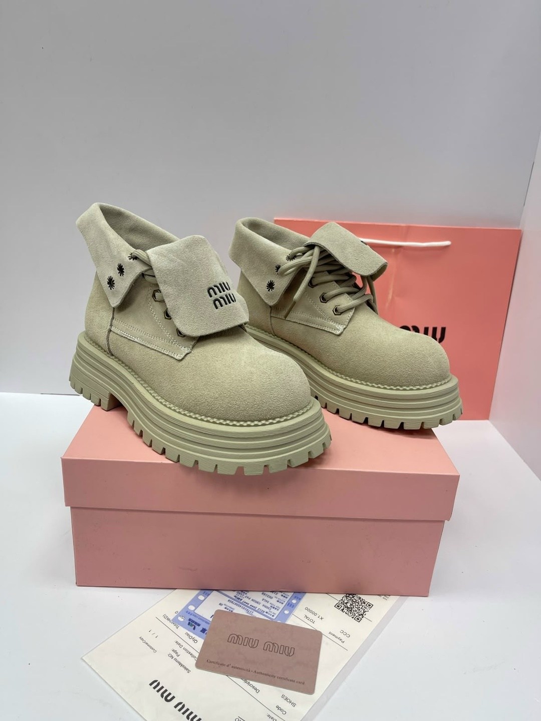 ,ботинки,женские ботинки,ботинки miu miu, женская