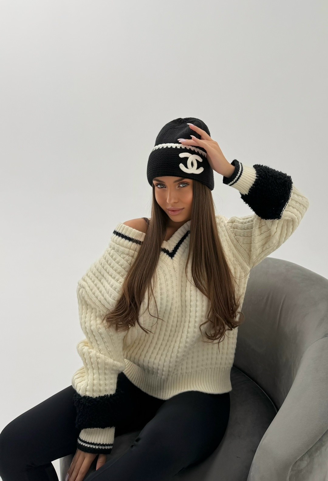 модная вязаная шапка в стиле chanel copy 1:1,шапка теплая с отворотом с флисом брендовая joypiece 556751411,вязаная шапка в стиле шанель,шапка chanel,вязаные шапки