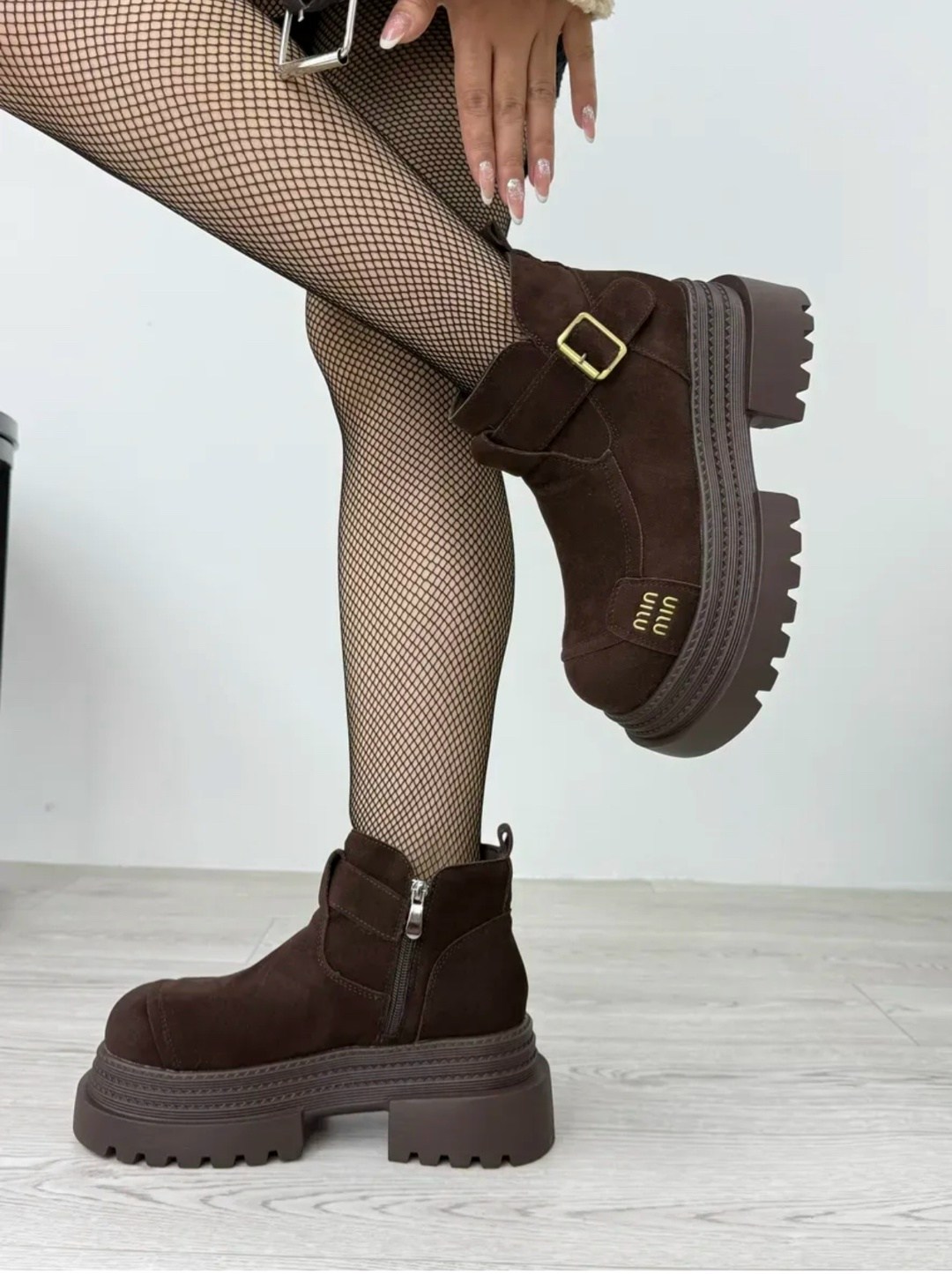 ботинки miu miu,,ботинка женские зимние,ботиночки, женская