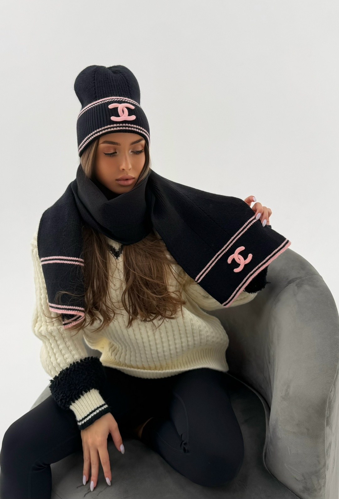 шапка chanel,шапка шанель,шарф chanel,шапка chanel pre-owned для женщин,chanel черная кашемировая шапка для женщин