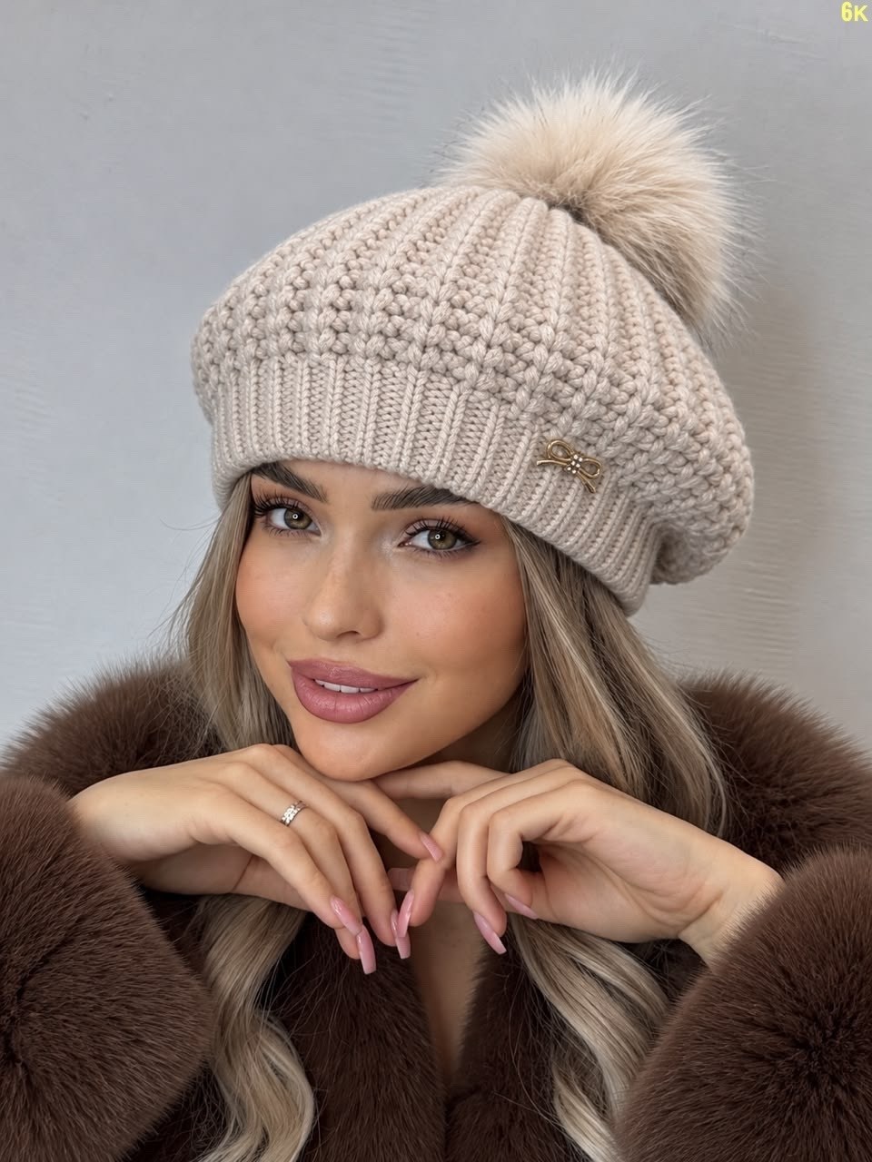женская шапка,шапка,шапка зимняя женская,шапка ангора,шапка вязаная с помпон